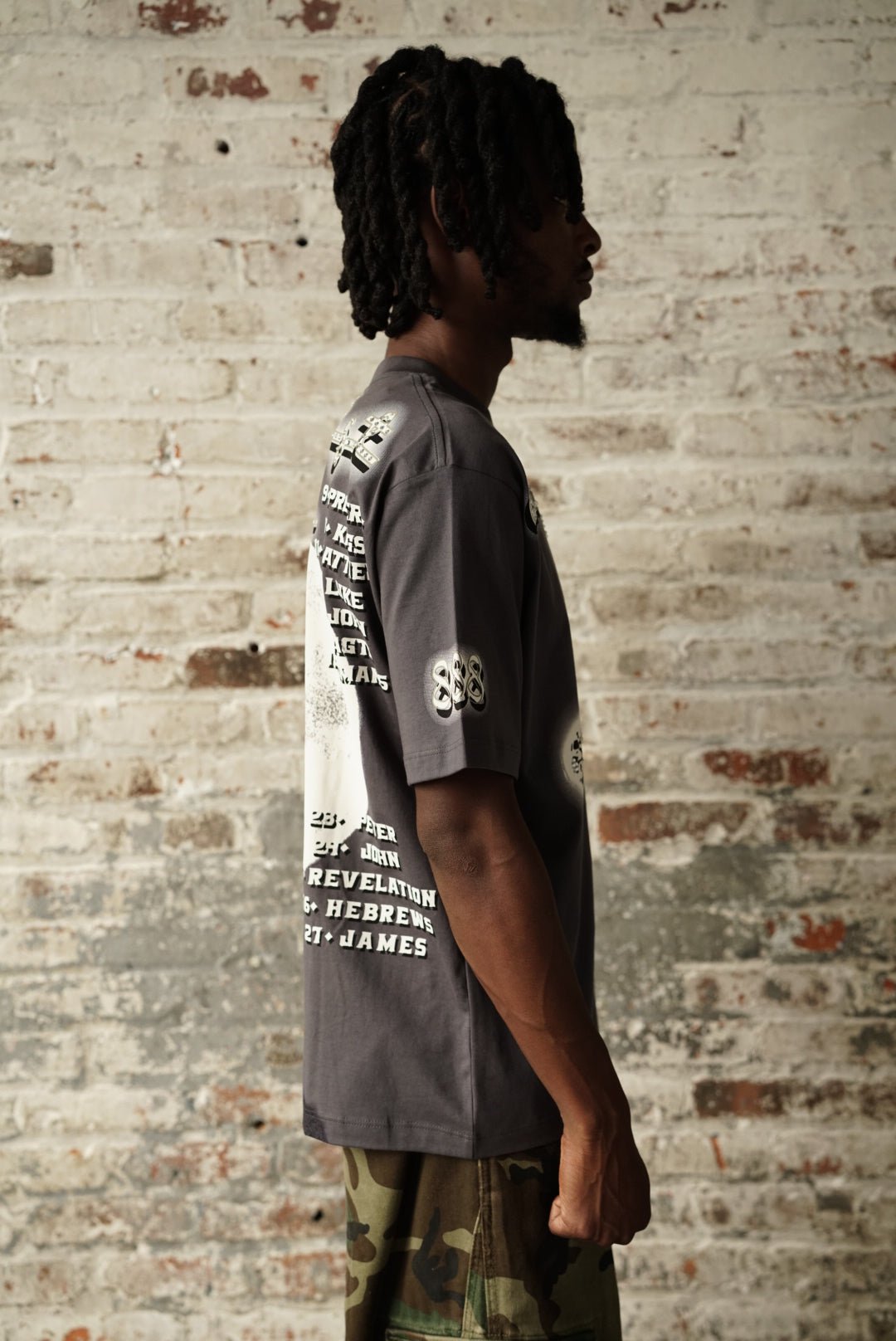 ‘’Risen’’ T-shirt - Infinite Gl8ry
